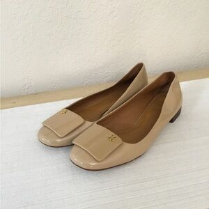 Tory Burch Yardley Flat size 8M
